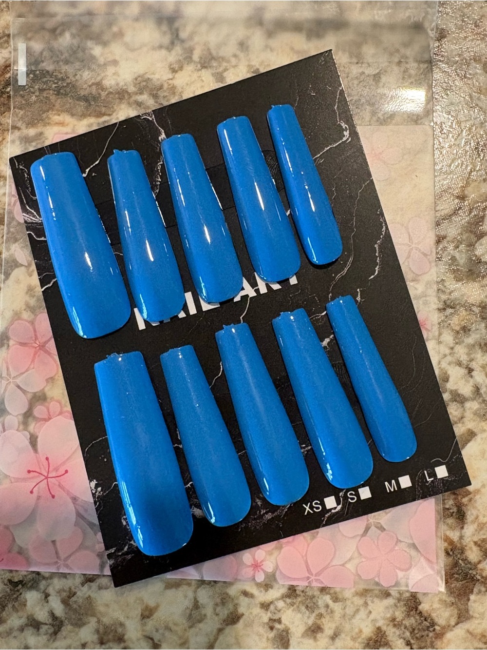 Bright Blue Press-On Nails - Full Set